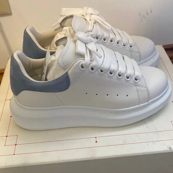 Alexander McQueen shoes - Picture 1 of 6